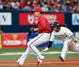 広島・大瀬良　８年ぶり自己最速タイ１５４キロ　エース対決一歩も引かずも悔やむ暴投