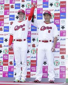 交流戦初勝利の広島・森下がマイクパフォーマンスでスタンドを沸かせる　「うますぎました」「当たり前かな」
