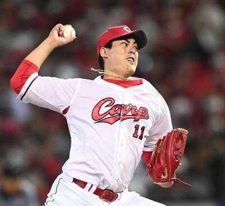 　６回、力強く投げ込む九里（撮影・田中太一）