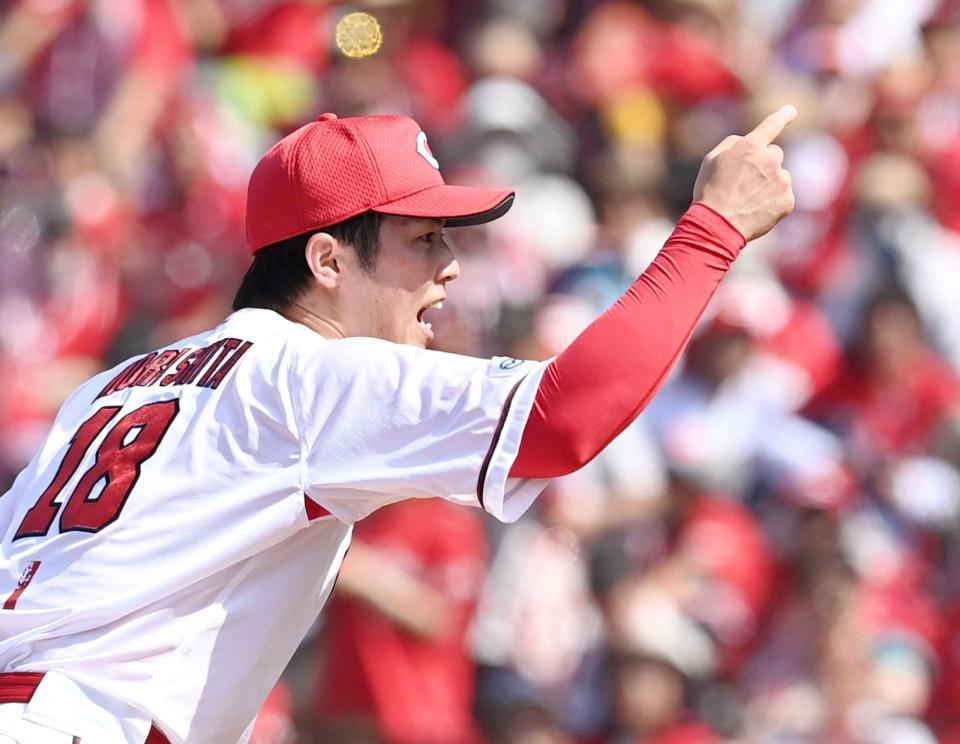 　５回、平沼のスイングをアピールし、三振に仕留める森下（撮影・田中太一）