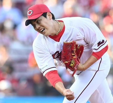 先発した九里（撮影・田中太一）