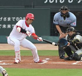 広島・秋山の『自己犠牲』が生んだ大勝　評論家が指摘