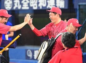 広島　新井監督４連勝で２位浮上「みんな頼もしくなっている」