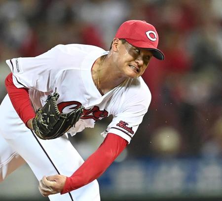 　７回、力強いボールを投げ込み無失点に抑える森（撮影・田中太一）