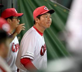 広島大敗で阪神と２・５差　３本塁打を許した岡本和に新井監督「次の対戦では向かっていっても」