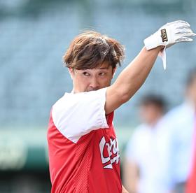 広島・上本　目指す最短再昇格　つかみかけているレギュラー手放したくない！　左太もも回復順調、２２日練習再開