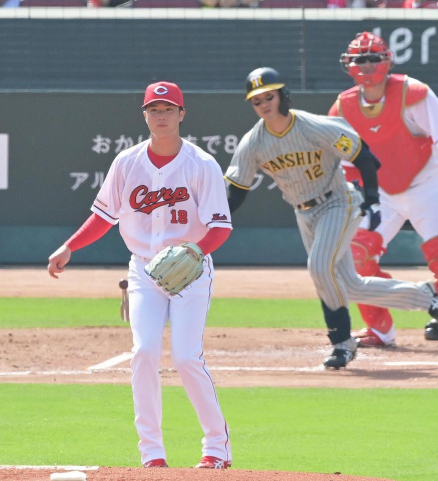 　１回、坂本に適時打を打たれる森下（撮影・立川洋一郎）