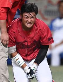 広島　田村俊介は左小指骨折の診断　新井監督「１カ月以上はかかる」「良い経験をしていたので残念」