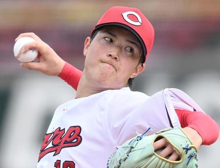 　３回を無失点に抑える森下（撮影・田中太一）