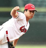 ７回を無失点に抑える矢崎（撮影・田中太一）