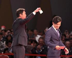 広島　２球団競合の末、青学大・常広の交渉権を獲得　新井監督「ヨッシャー！！！」鬼気迫るガッツポーズ