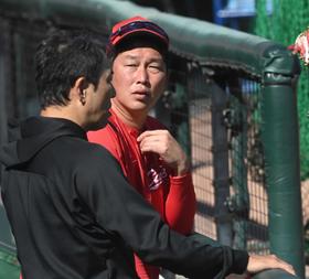 広島・新井監督　対話重視で実りの秋「現状維持は後退と一緒」若手主体の秋季練習スタート