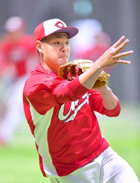 引退表明の三好が来季広島コーチ就任 戦力外通告時に「良い話を