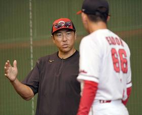 広島・遠藤、覚醒か　黒田アドバイザーがツーシーム直伝「それが本当にハマっている」　新井監督も「打者は嫌だと思う」