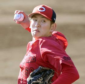 カープ遠藤　変幻自在で紅白戦５回０封　お手本は〝中日・柳流〟駆け引き「盗んで自分のモノに」