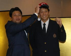 広島ドラ４・仲田侑仁「目標は本塁打王と打点王」　契約金３５００万円で仮契約