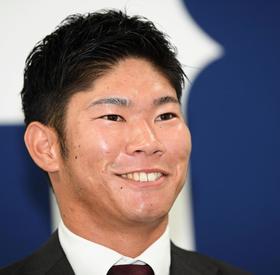 広島・坂倉が大台突破、１億２５００万円で契約更改　１００試合出場「できると思っていなかった」
