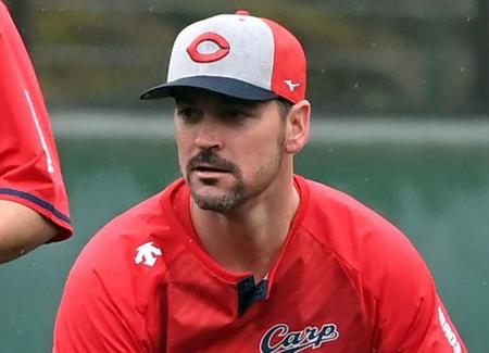 　広島・レイノルズ