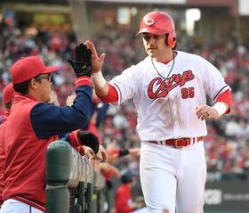 広島の新助っ人・シャイナーに上昇気配　オープン戦初マルチ「次の試合に生かしていきたい」