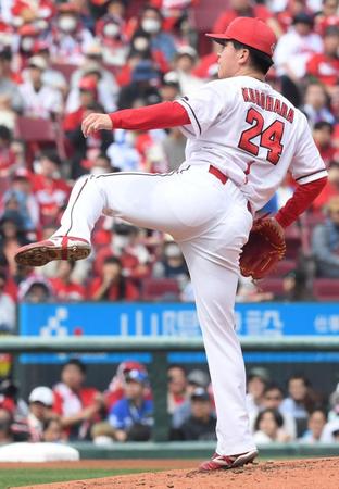 　躍動感あるフォームで投げ込む黒原（撮影・市尻達拡）