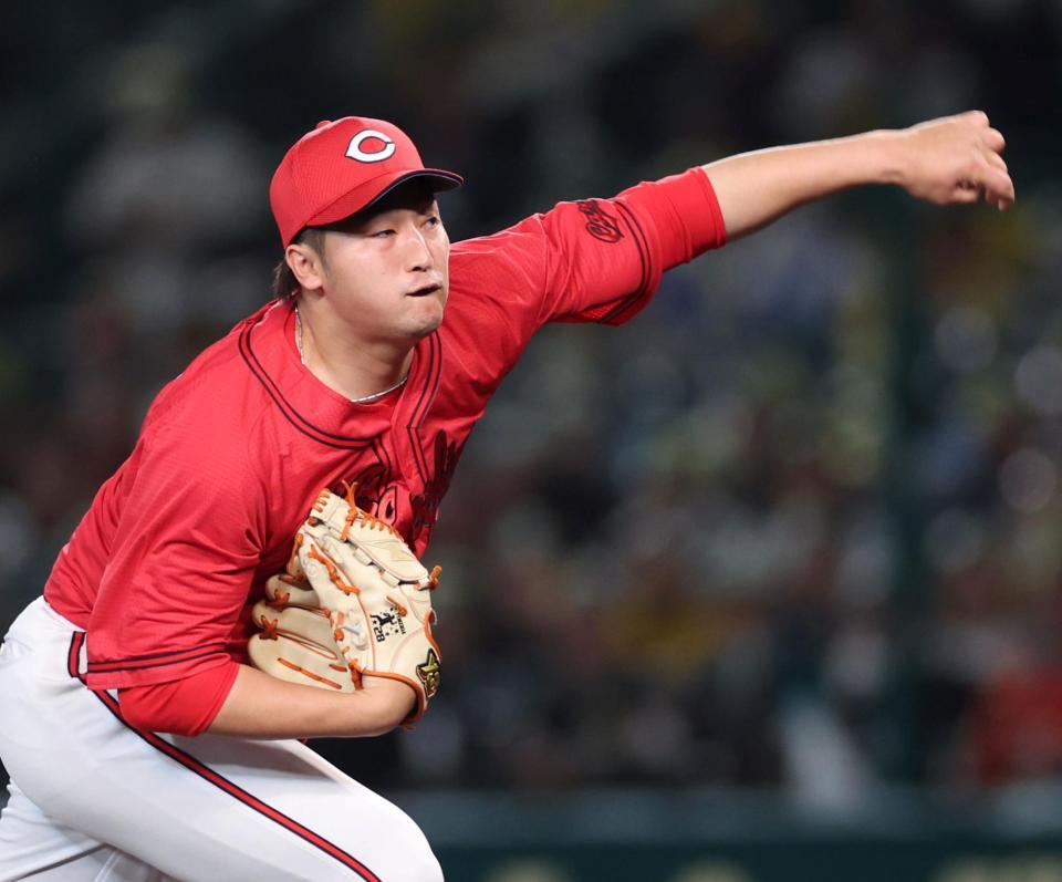 　先発し、投げ込む床田（撮影・田中太一）