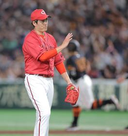 広島・九里が六回途中９失点ＫＯ　坂本への押し出し死球から一気に崩れる　悪夢の１イニング７失点