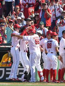 広島　森下“二刀流劇場”で最下位脱出　７回自責０＆猛打賞で開幕３連勝　絶賛の新井監督「想定外」