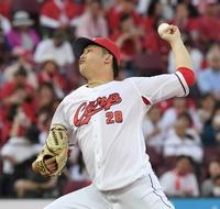 　先発し力投する床田（撮影・市尻達拡）