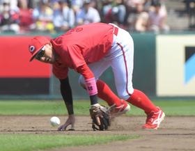広島　名手・菊池＆堂林がまさかの適時失策で完敗　３連勝でストップも７年ぶり交流戦勝ち越し　首位キープでリーグ戦へ