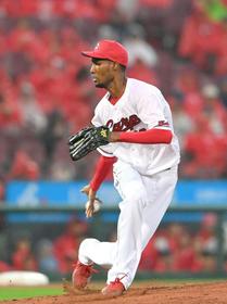 広島アドゥワの咄嗟の行動にＯＢ前田智徳氏が懸念「気持ちは分かりますが出してほしくはないですね」