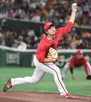 　巨人打線に立ち向かう床田（撮影・佐藤厚）