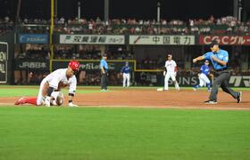 広島が後半戦初の４連敗　首位・巨人と１ゲーム差　大瀬良が痛恨の２者連続被弾　打線も１９度目完封負けと沈黙