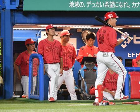 Ｂクラス確定の広島・新井監督「全部終わってから振り返りたい」９月首位→４位は史上初の屈辱　一問一答