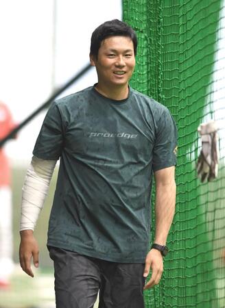 　栗林は大野練習場でリハビリを開始する（撮影・市尻達拡）