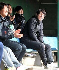 野村祐輔氏　巨人・小林に託した“広陵魂”　広島現役組としてラストのＯＢ野球教室