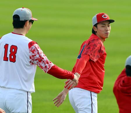 　アップする常広（右）＝撮影・山口登