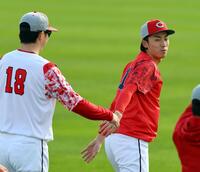 　アップする常広（右）＝撮影・山口登