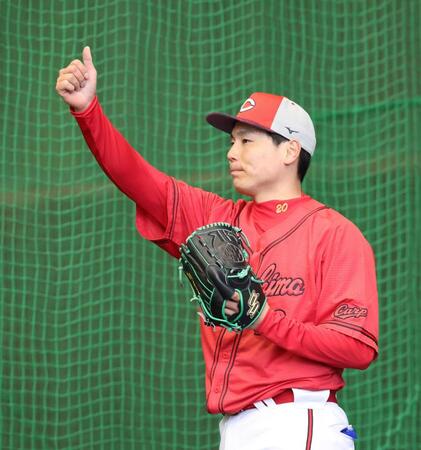 　２０日にシート打撃登板予定の栗林