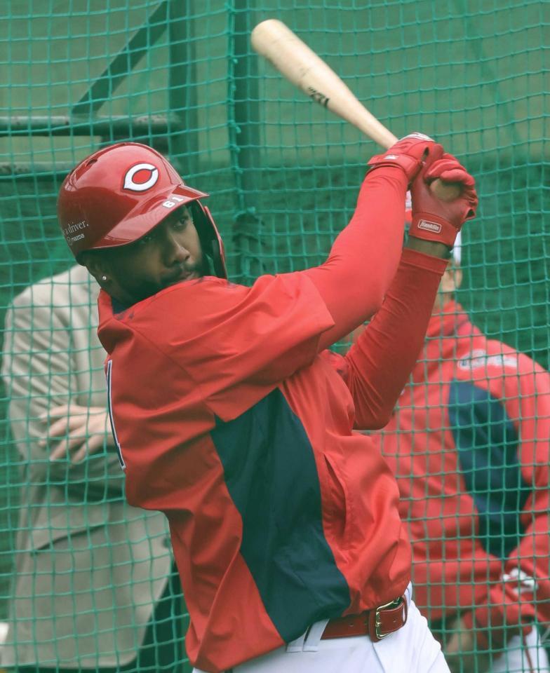 　鯉党に愛される選手を目指すと誓ったファビアン