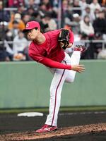 　８回に登板し、無失点だった岡本