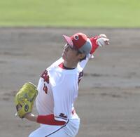 　シート打撃登板で、力投する森下（撮影・市尻達拡）