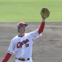 　シート打撃に登板した森下（撮影・市尻達拡）