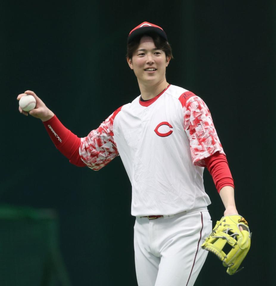 　リラックスして練習に臨む森下（撮影・市尻達拡）