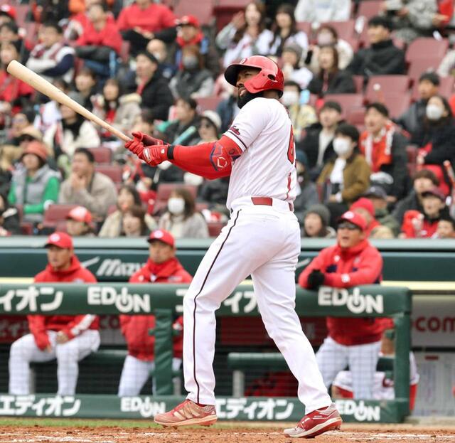 広島カープ マツダスタジアム　オープニング記念プレート　シリアルナンバー入り 広島カープ マツダスタジアム オープニング記念プレート