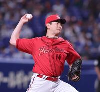 　先発し力投する大瀬良（撮影・市尻達拡）