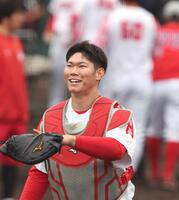 　２９日の巨人戦から１軍に合流する坂倉