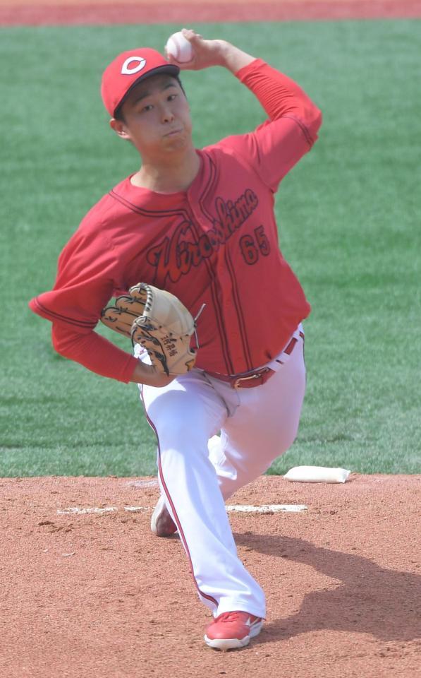 　ＤｅＮＡ打線を相手に力投する玉村（撮影・佐藤厚）