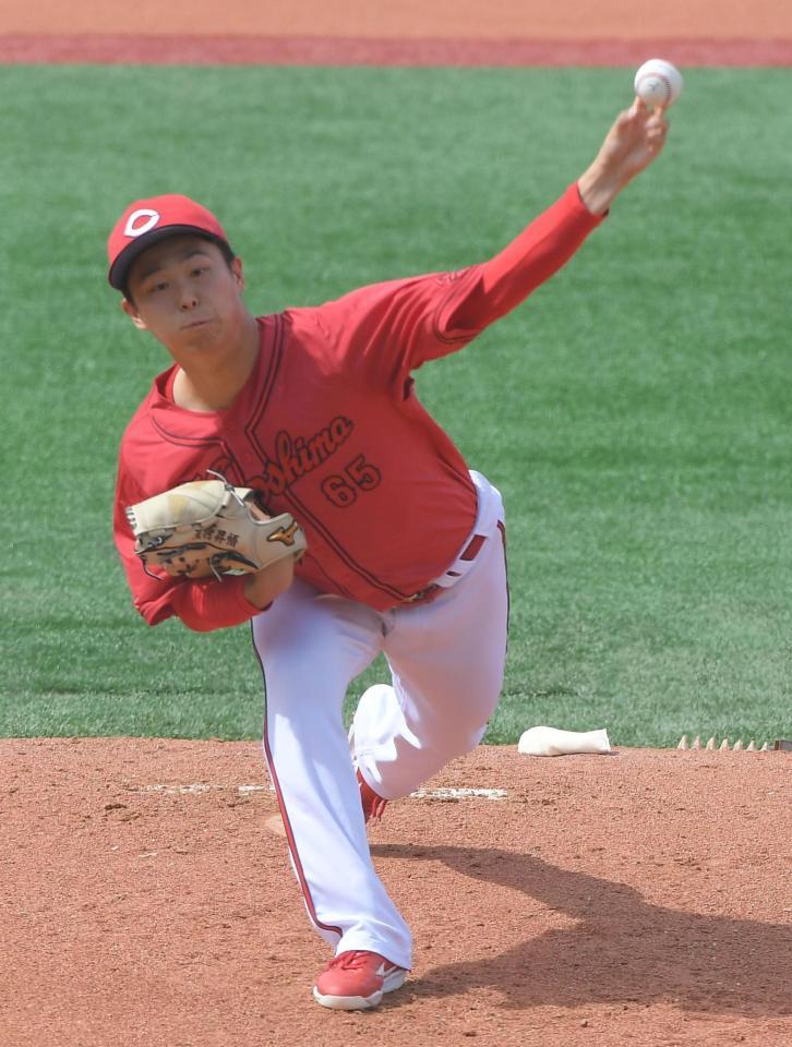 　ＤｅＮＡ打線を相手に力投する玉村（撮影・佐藤厚）