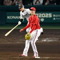 　７回、森下は木浪に同点適時打を許す（撮影・山口登）