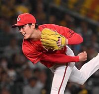 　力投する先発の森下（撮影・西田忠信）